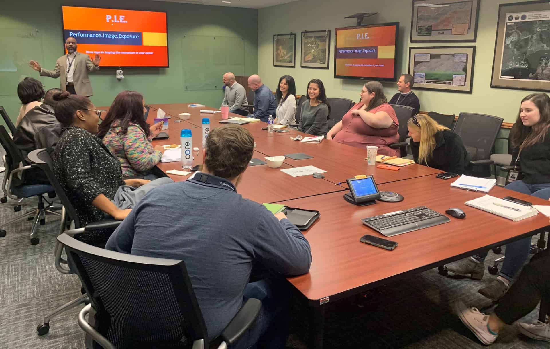 CARS President Torie Williams Gives Chenega MIOS HQ A Lesson In Leadership